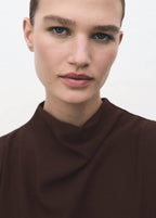 Robe Froncée Avec Col Drapé