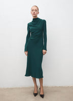 Robe Froncée Avec Col Drapé