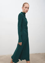 Robe Froncée Avec Col Drapé