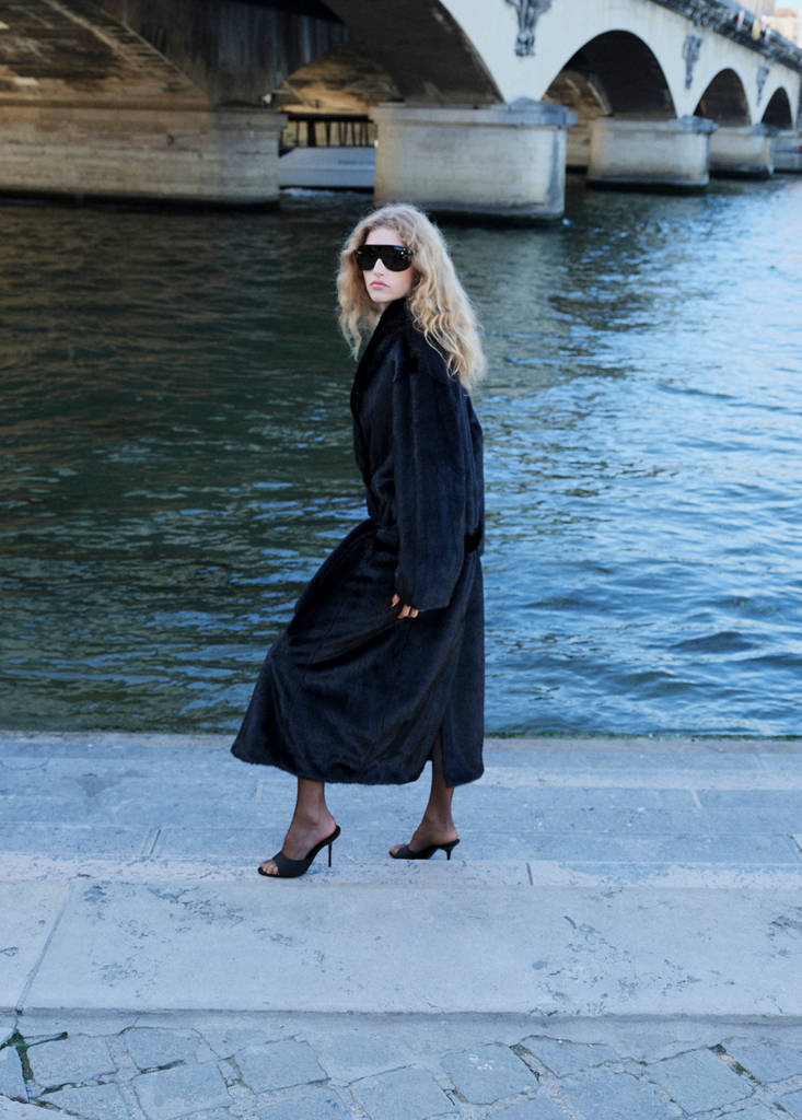 Manteau Fausse Fourrure Avec Ceinture