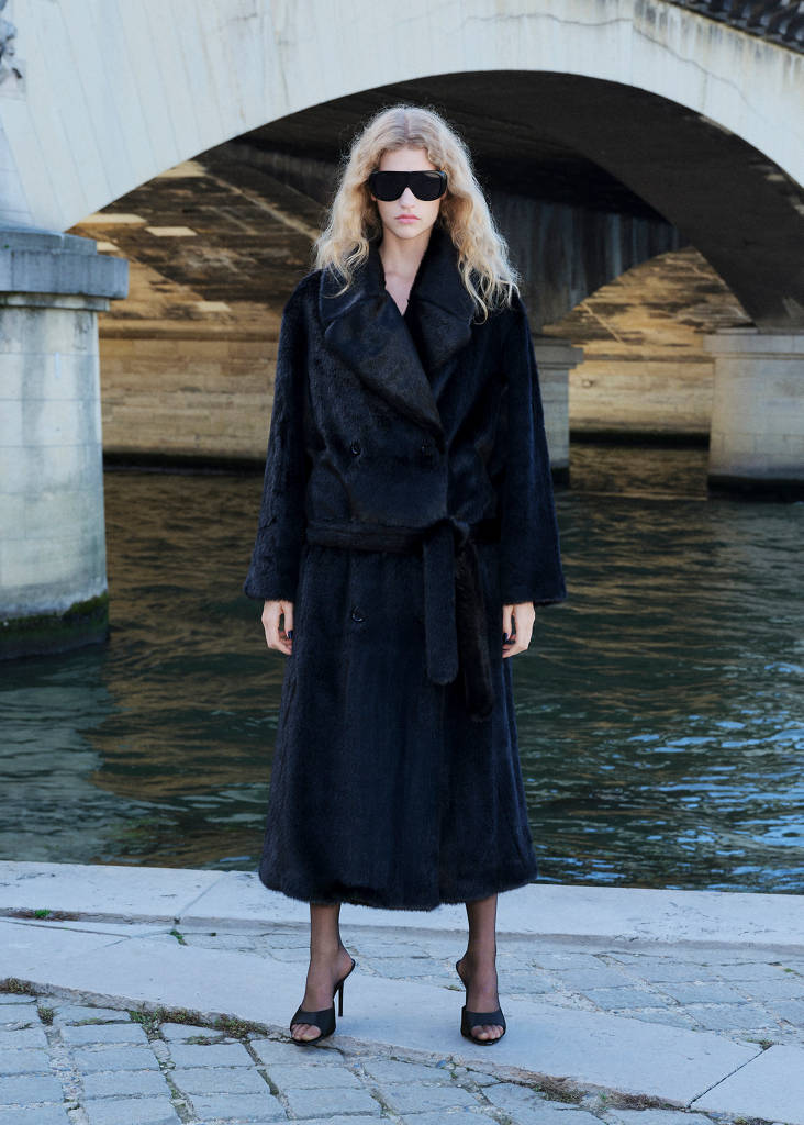 Manteau Fausse Fourrure Avec Ceinture