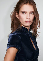 Robe Velours Brandebourgs Ouverture