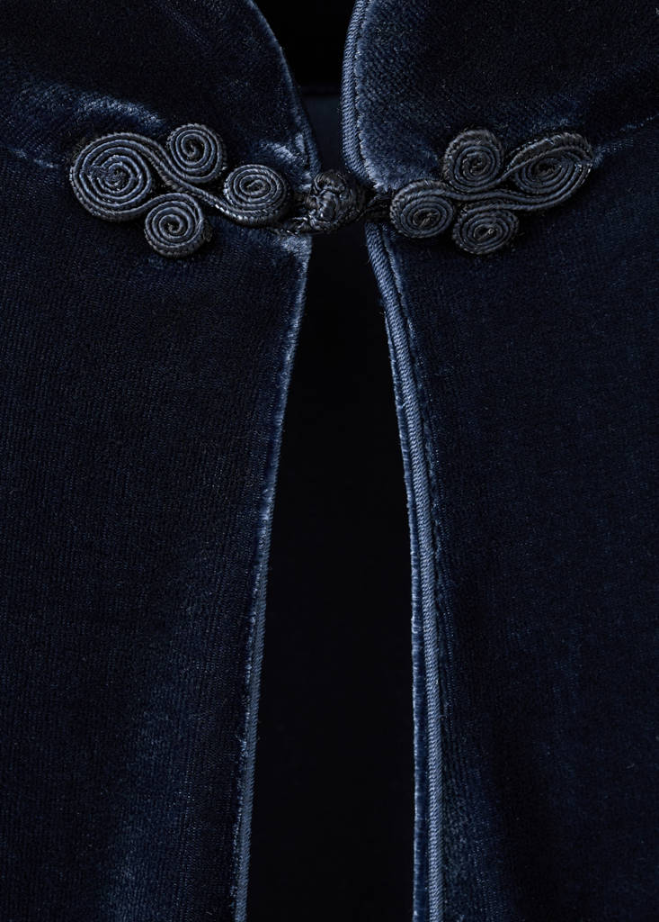 Robe Velours Brandebourgs Ouverture