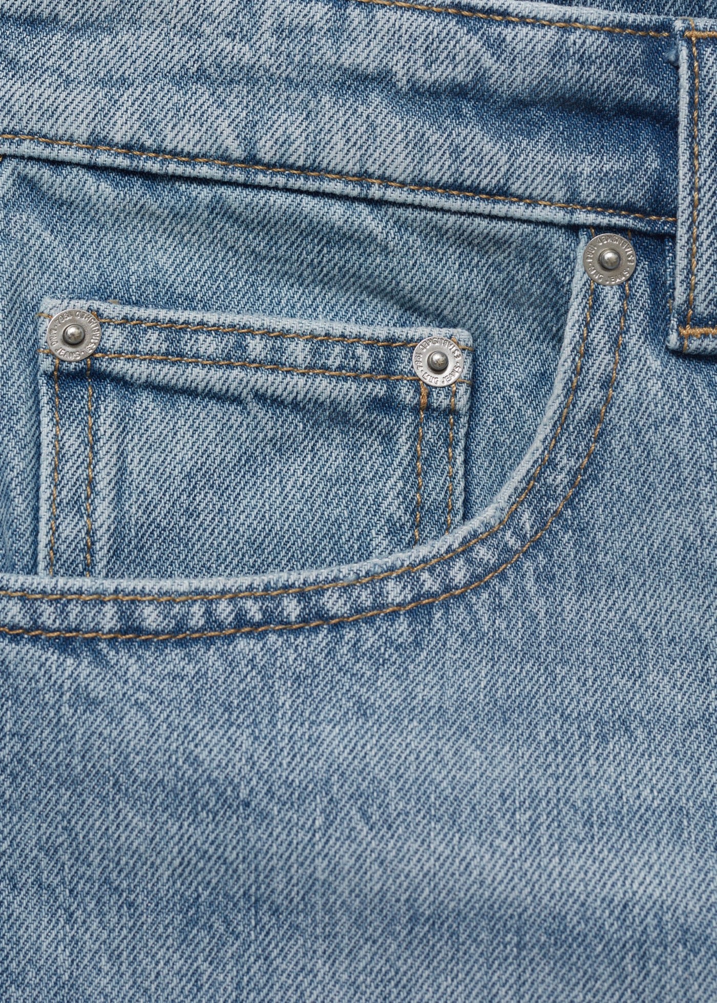 Short En Jean Bas Effiloché