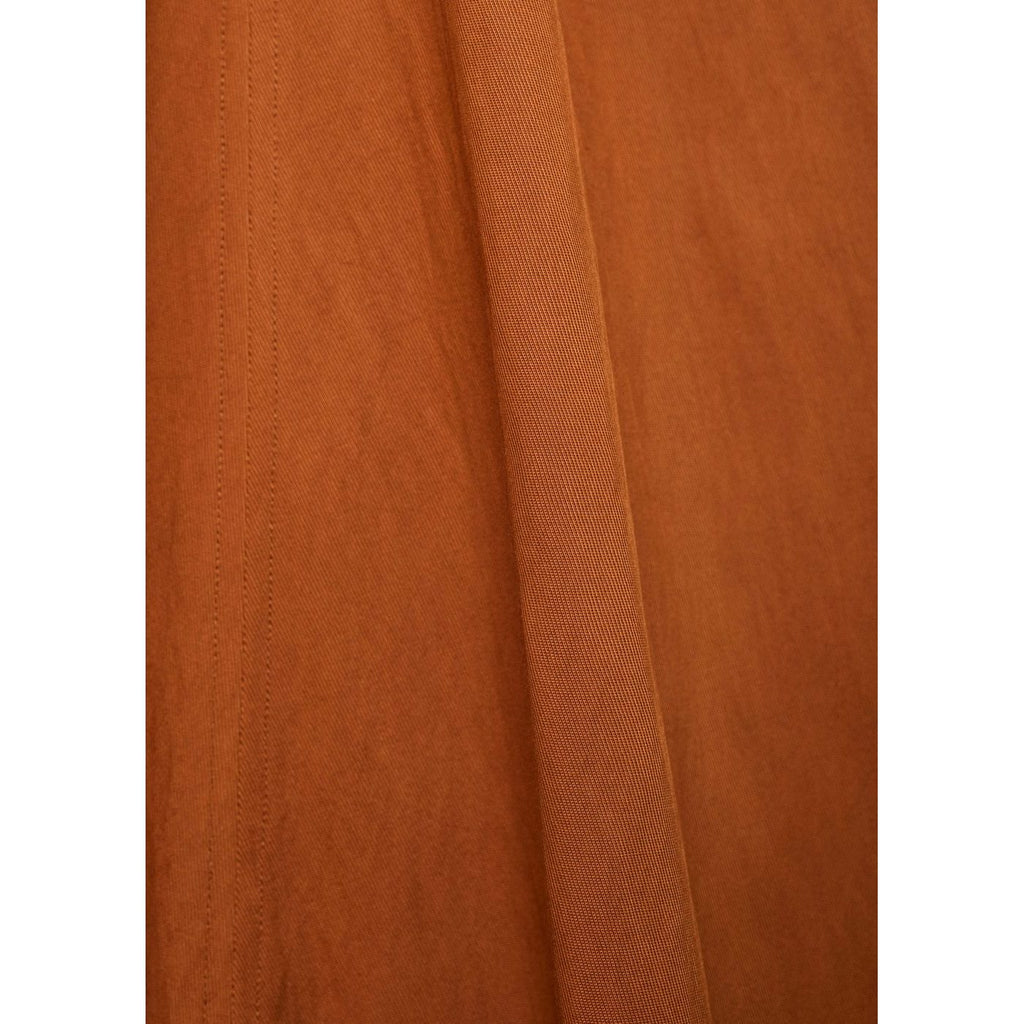 Robe Broom - Brown
