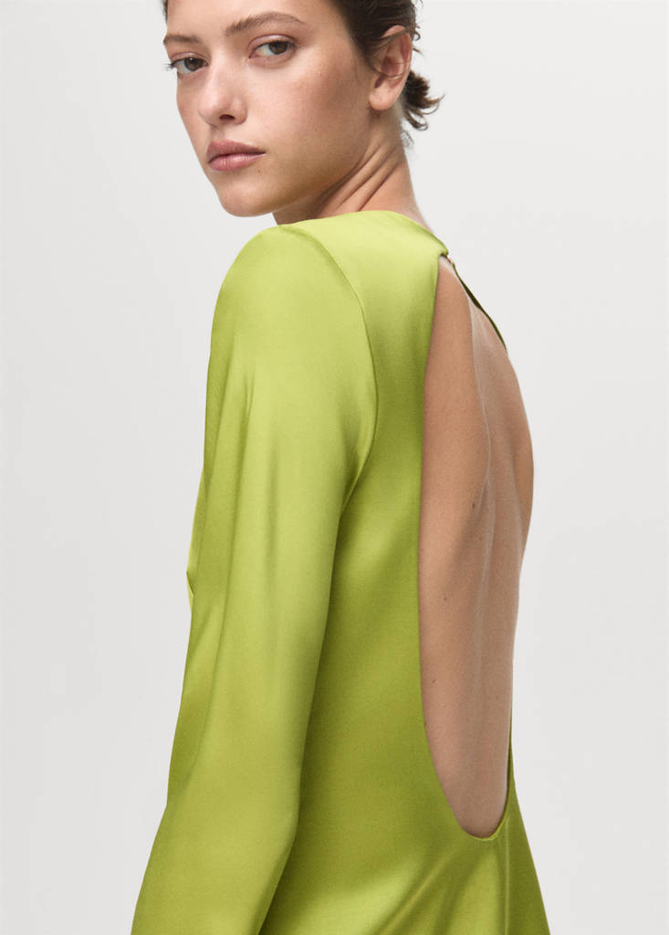Robe Satinée Dos Nu