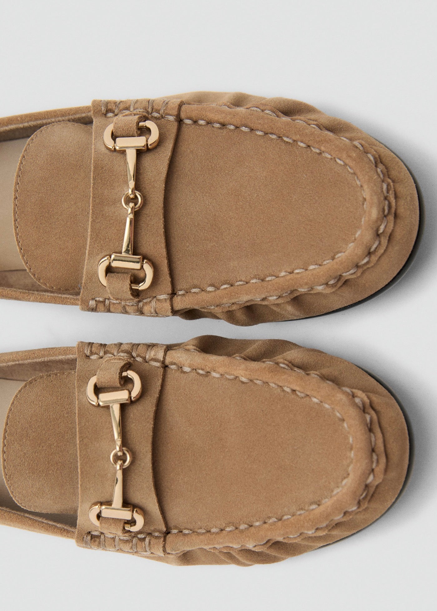 Mocassins En Daim À Boucle
