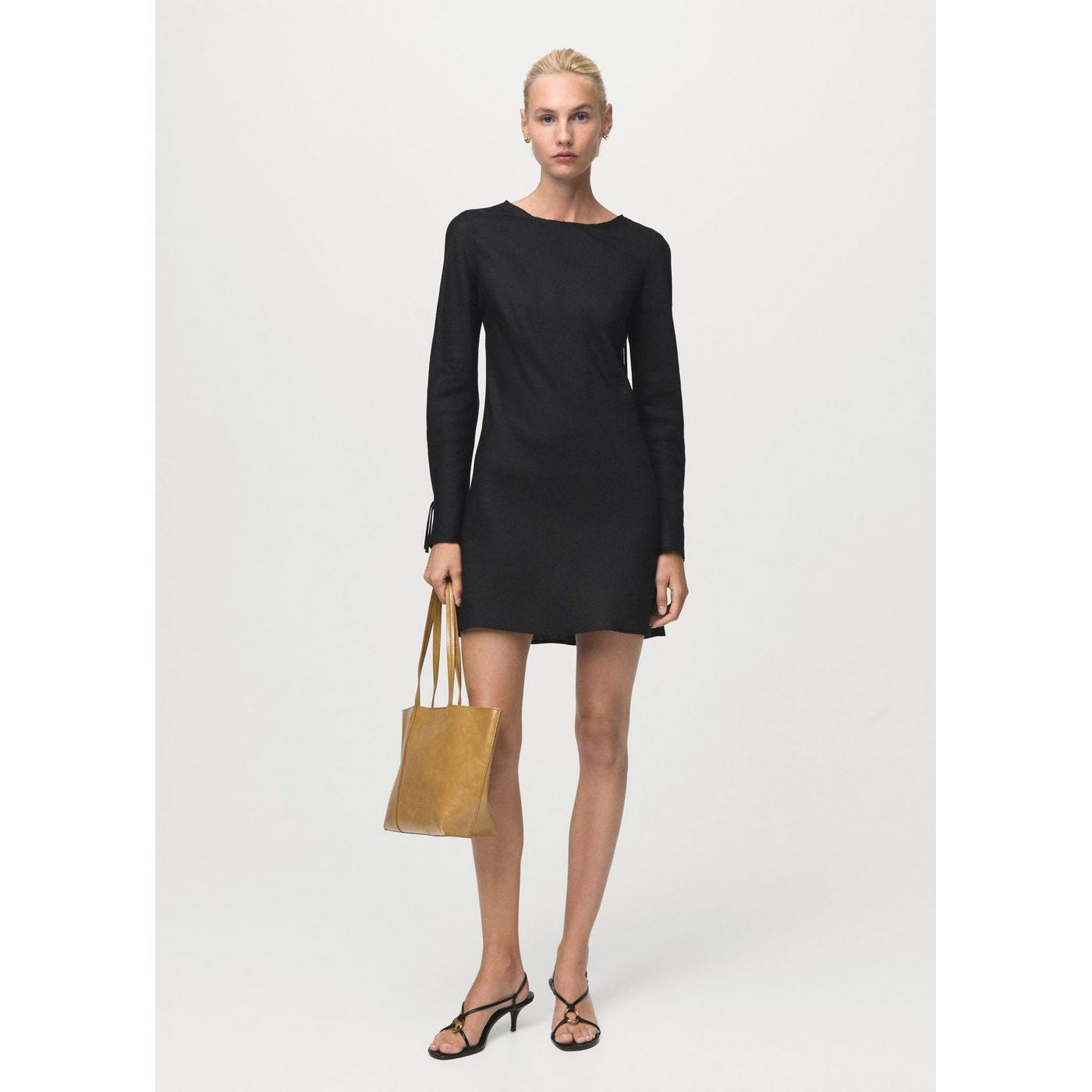 Robe Eva-W - Black