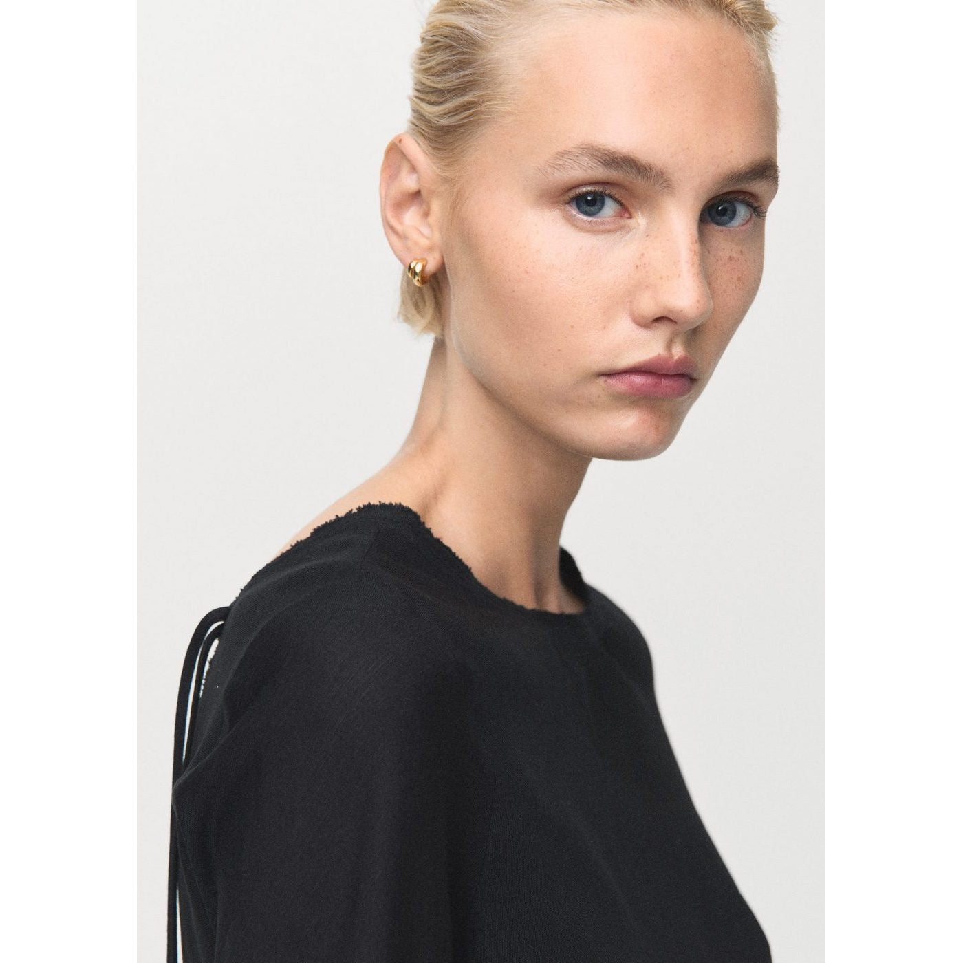 Robe Eva-W - Black