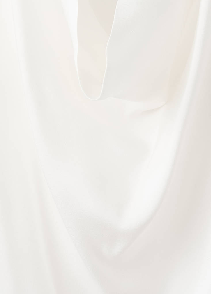 Blouse Satin Col Bénitier