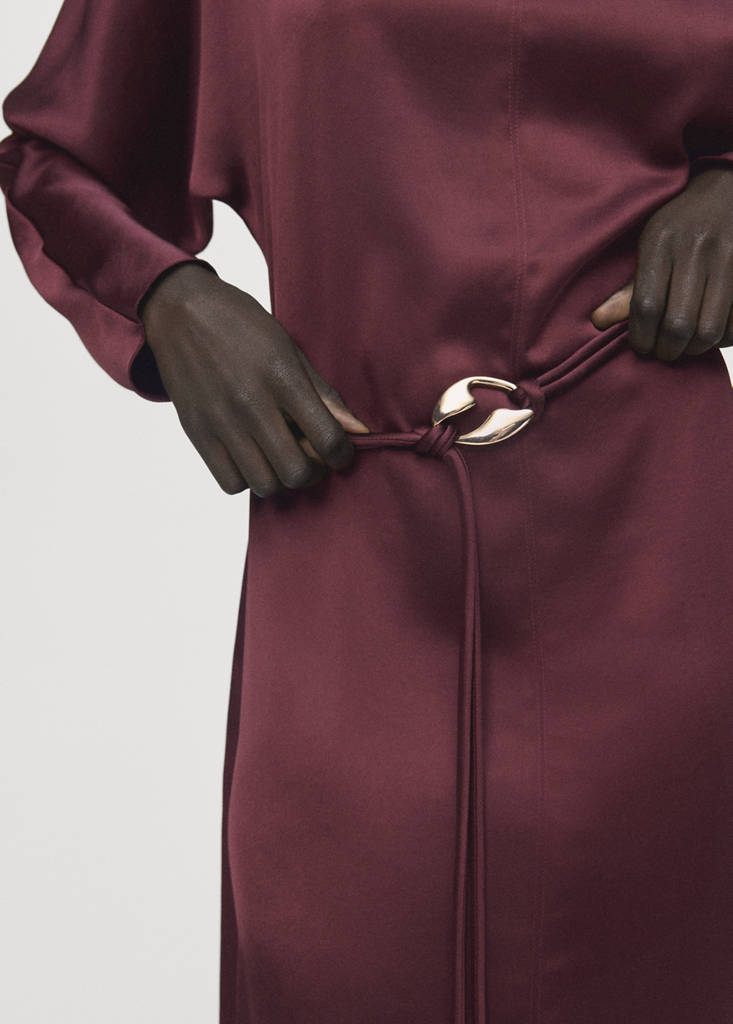 Robe Satinée Ceinture