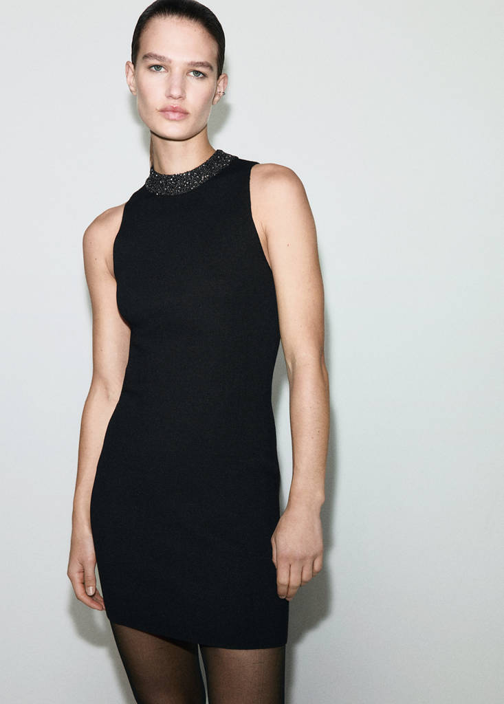 Robe En Maille Col Paillettes