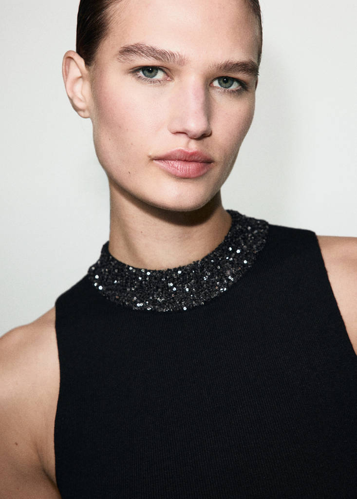 Robe En Maille Col Paillettes