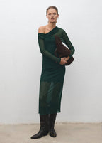 Robe Asymétrique Semi-Transparente