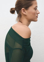 Robe Asymétrique Semi-Transparente