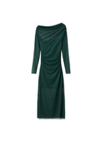 Robe Asymétrique Semi-Transparente