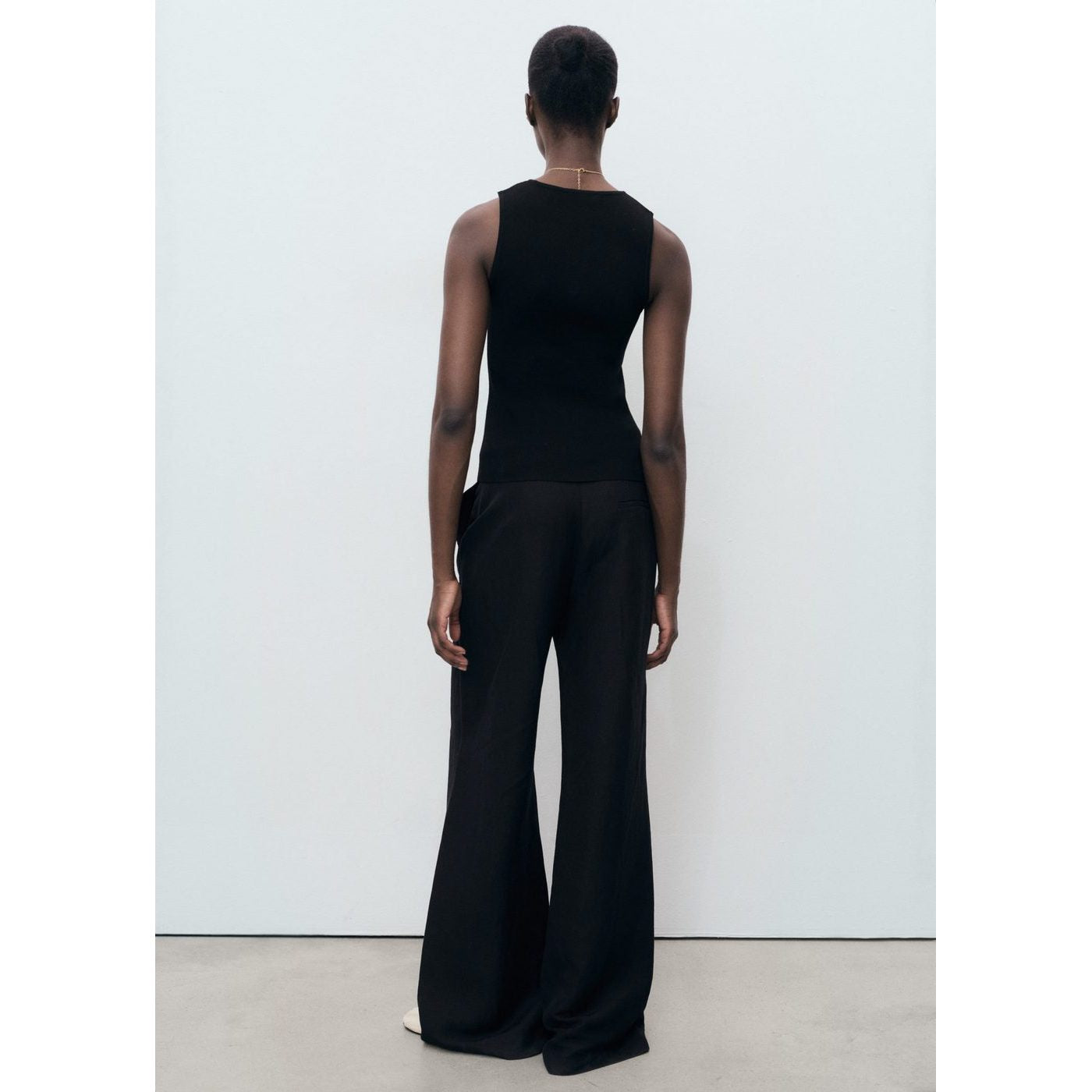 Top Hernan - Noir