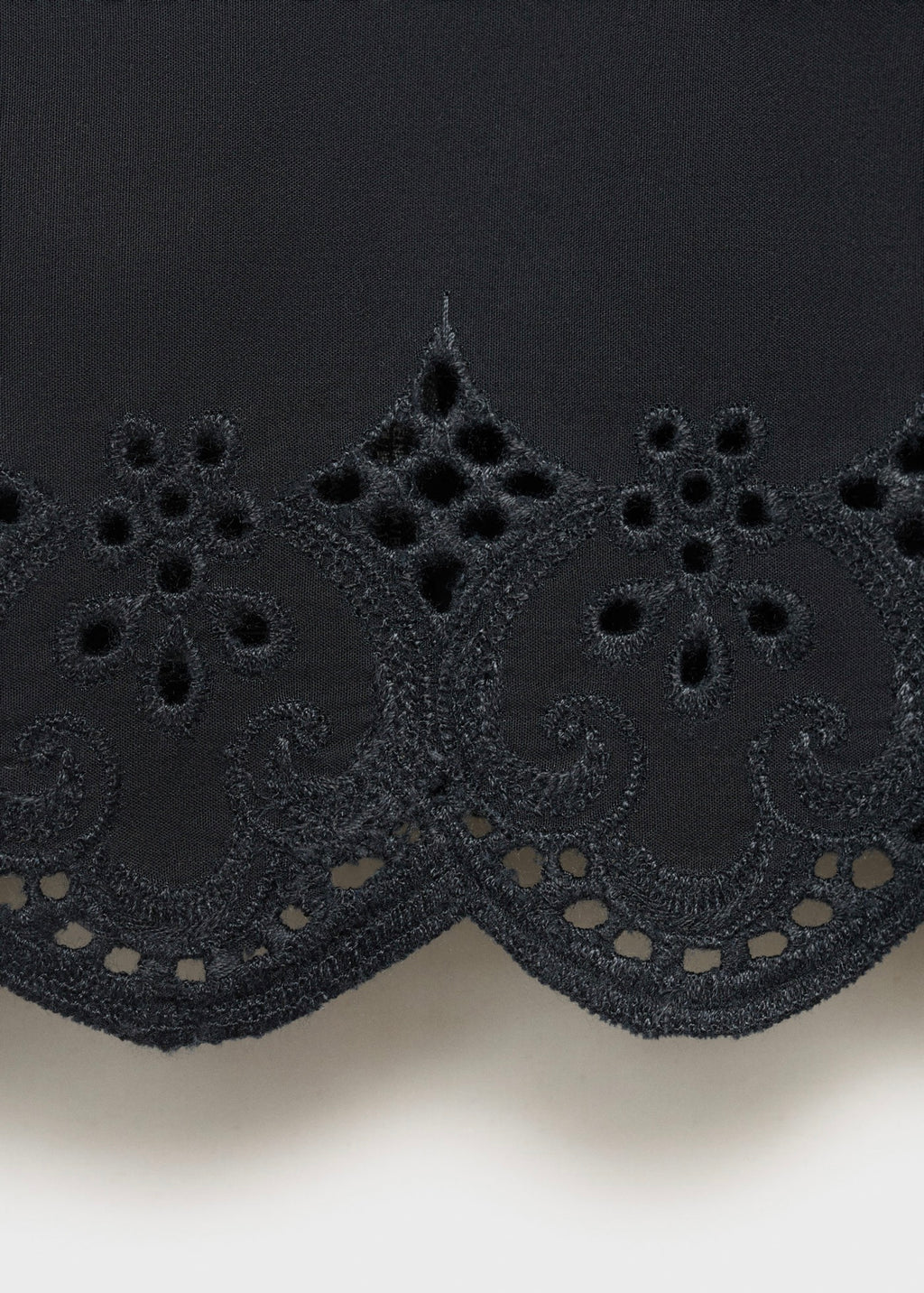 Crop Top Brodé