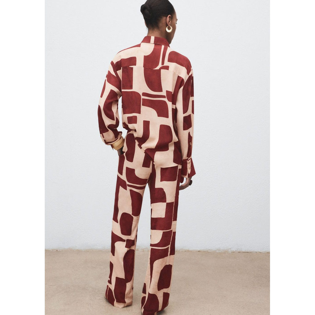Pantalón Fluido Con Estampado Geométrico