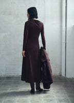 Robe Évasé Col Asymétrique