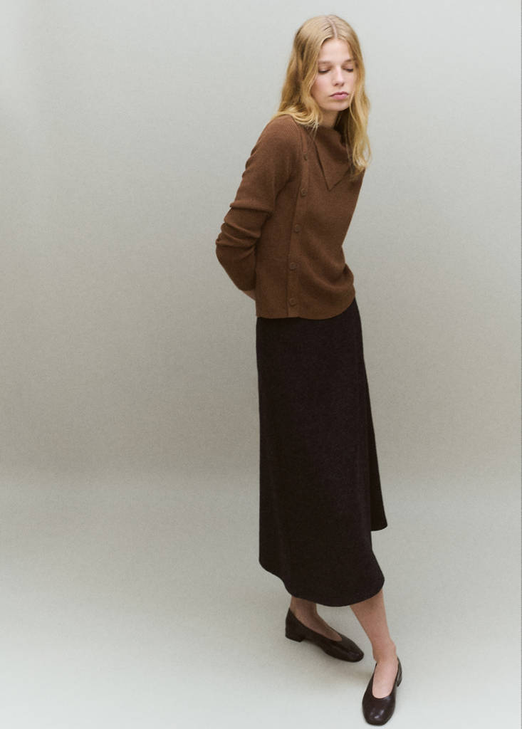 Pull Col Asymétrique Boutons