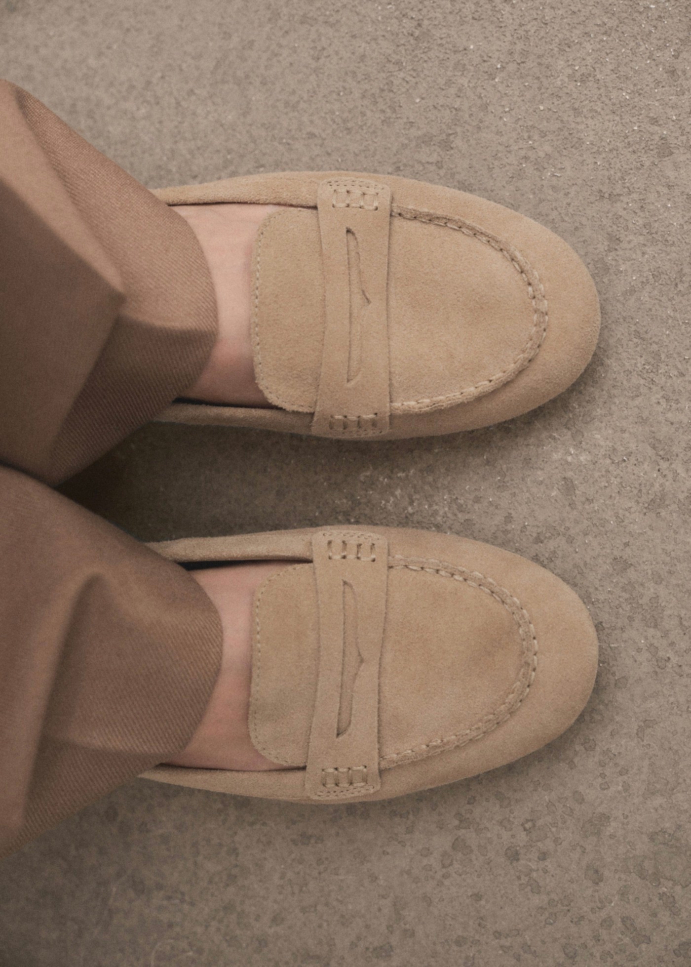 Mocassins Suède Détail En Forme De Masque