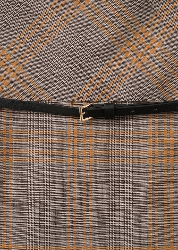 Robe À Carreaux Avec Ceinture