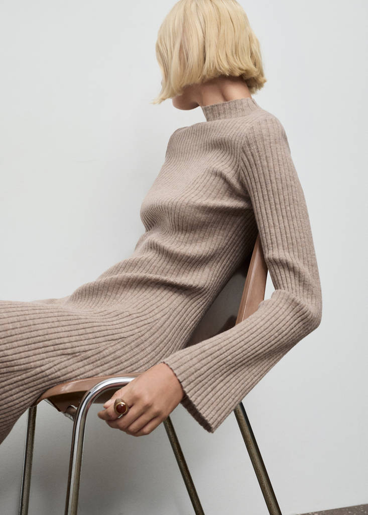 Robe Maille Côtelée Col Montant