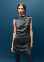 Robe Satinée Effet Froissé