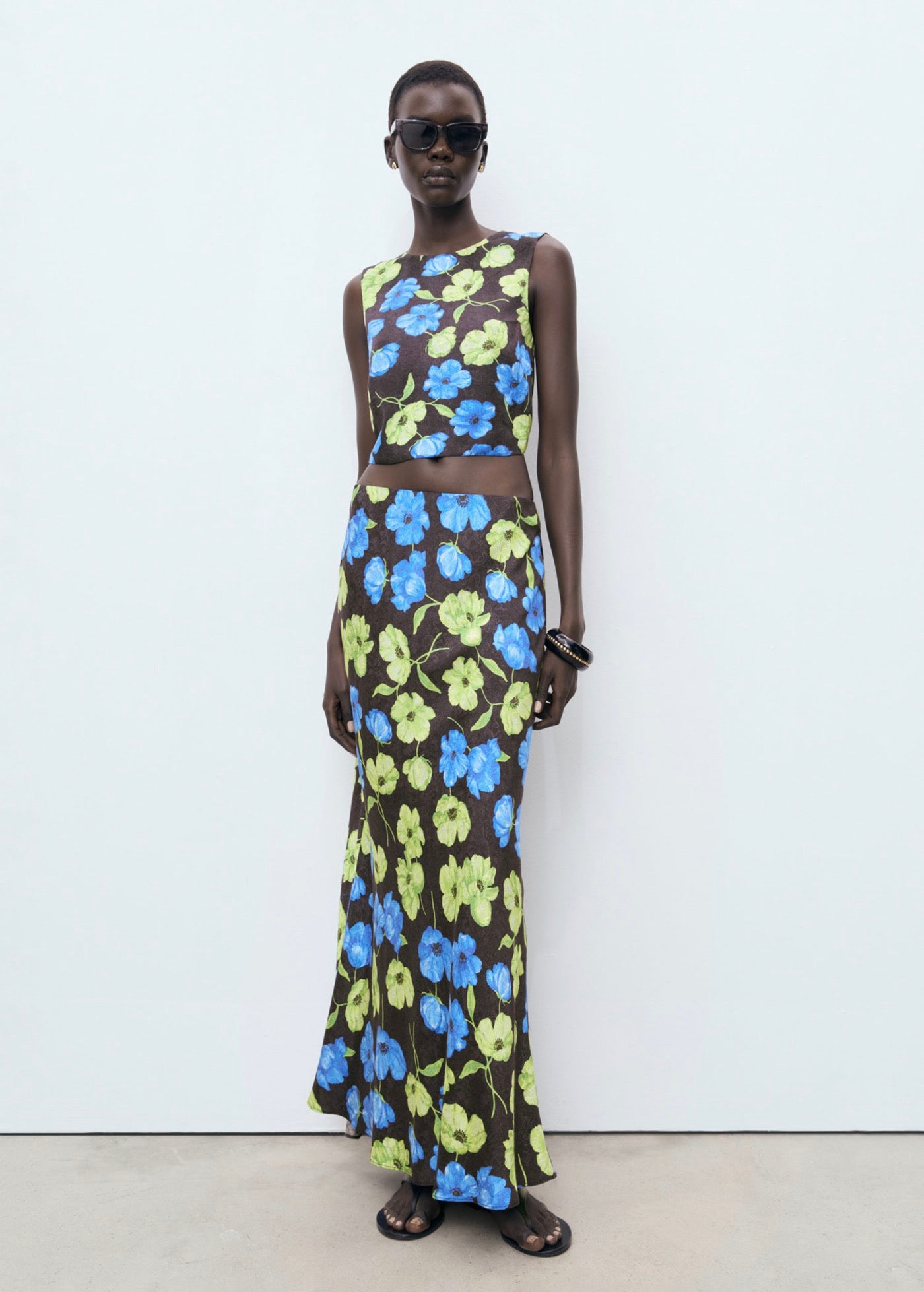 Blouse Courte À Fleurs Dos Nu