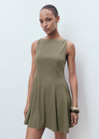 Robe Plissée Et Évasée