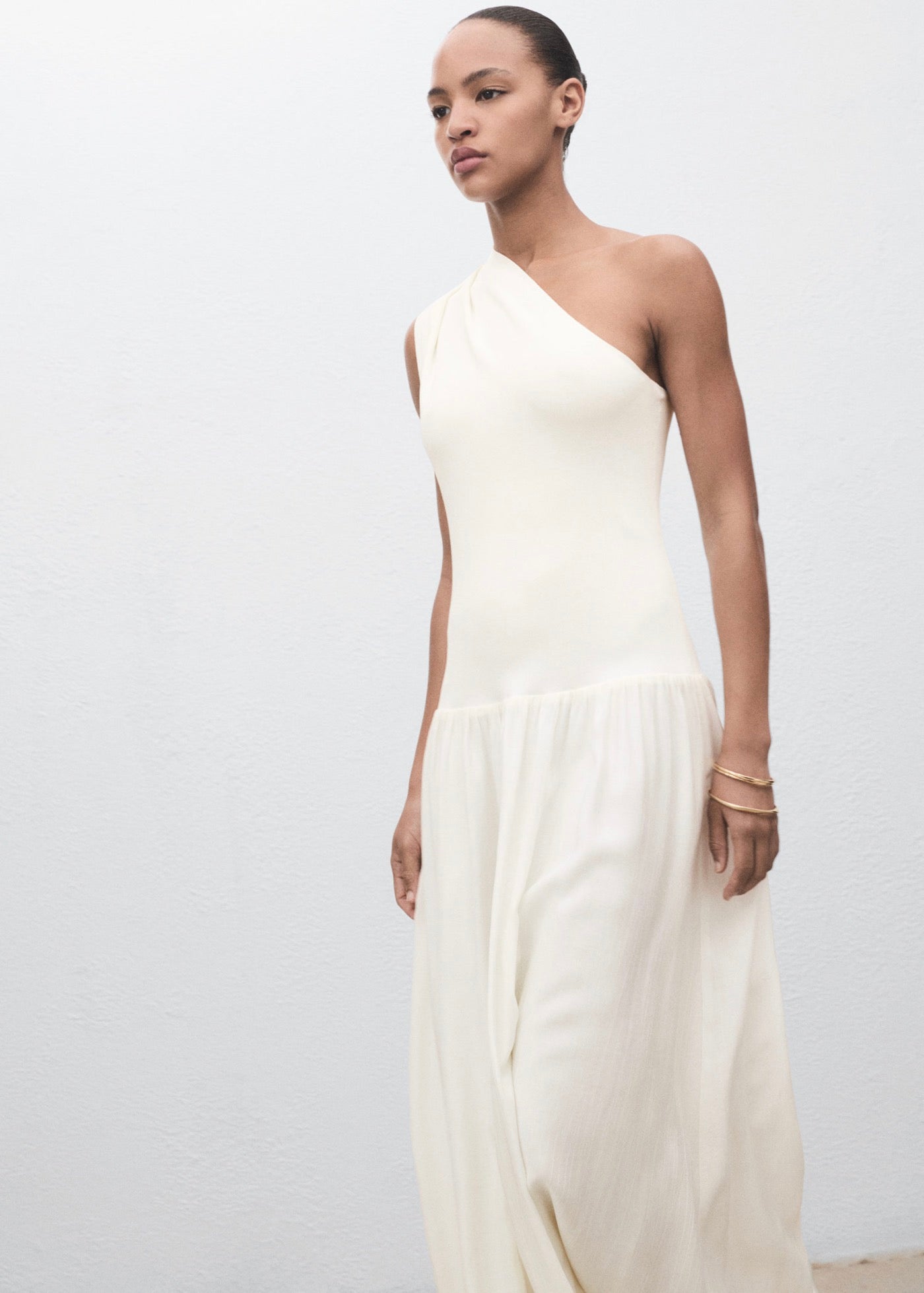 Robe Tissu Combiné Asymétrique