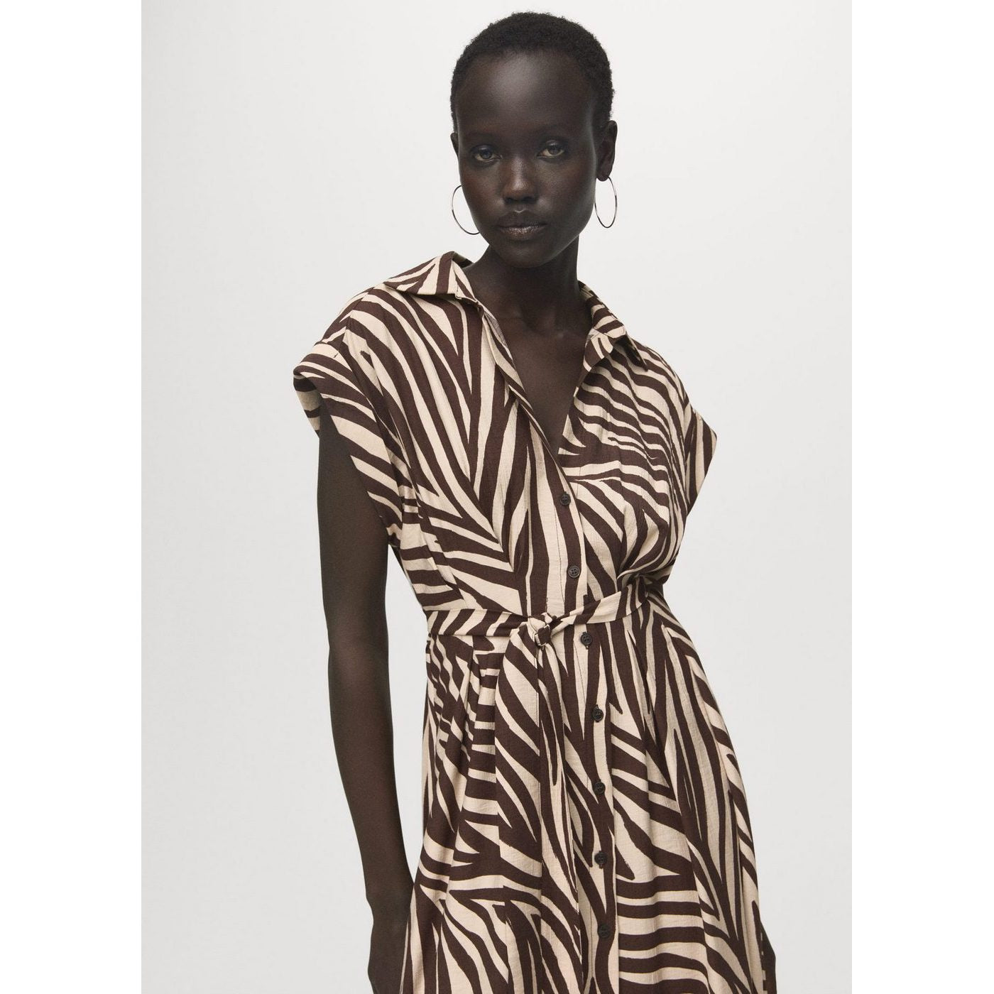 Robe Nikita - Black