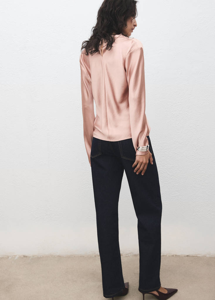 Blouse Satin Col Bénitier