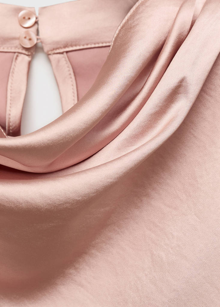 Blouse Satin Col Bénitier
