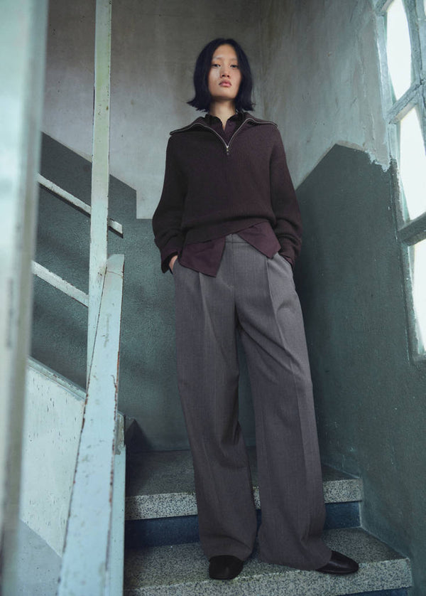 Pantaloni Ampi con Pinces