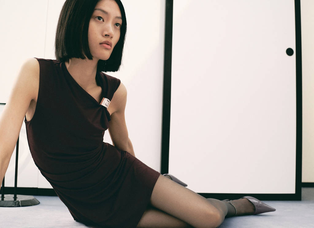 Robe En Maille Fine Avec Détails Métalliques