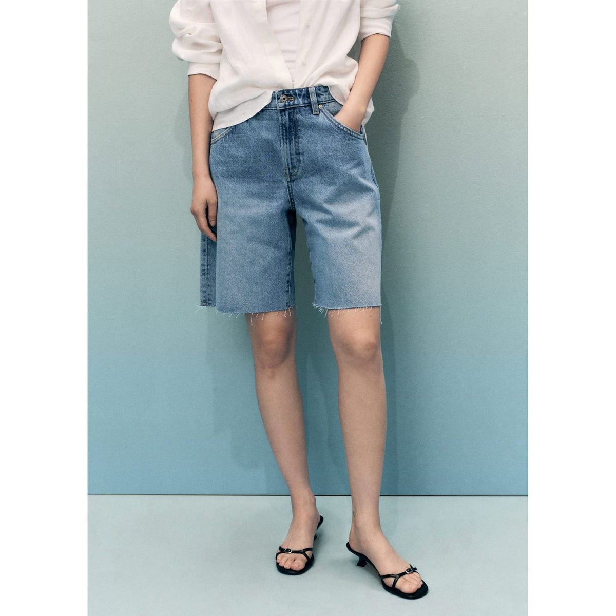 Bermuda Denim Bas Effiloché