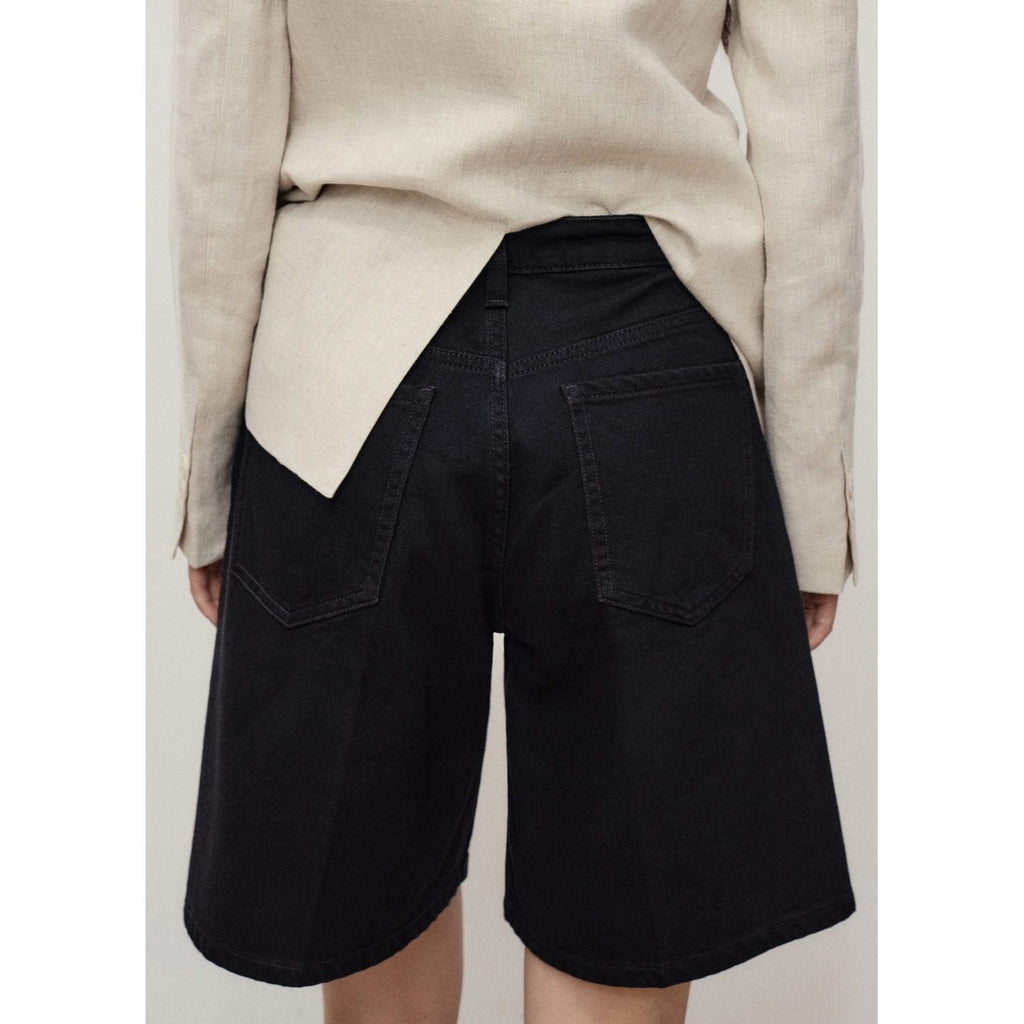 Bermuda Shorts Camilla - Black Denim