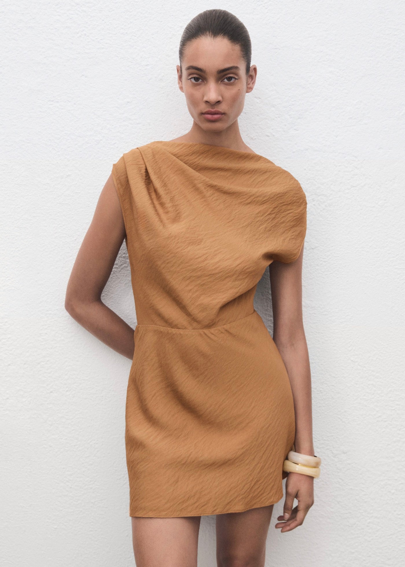 Robe Asymétrique Drapée