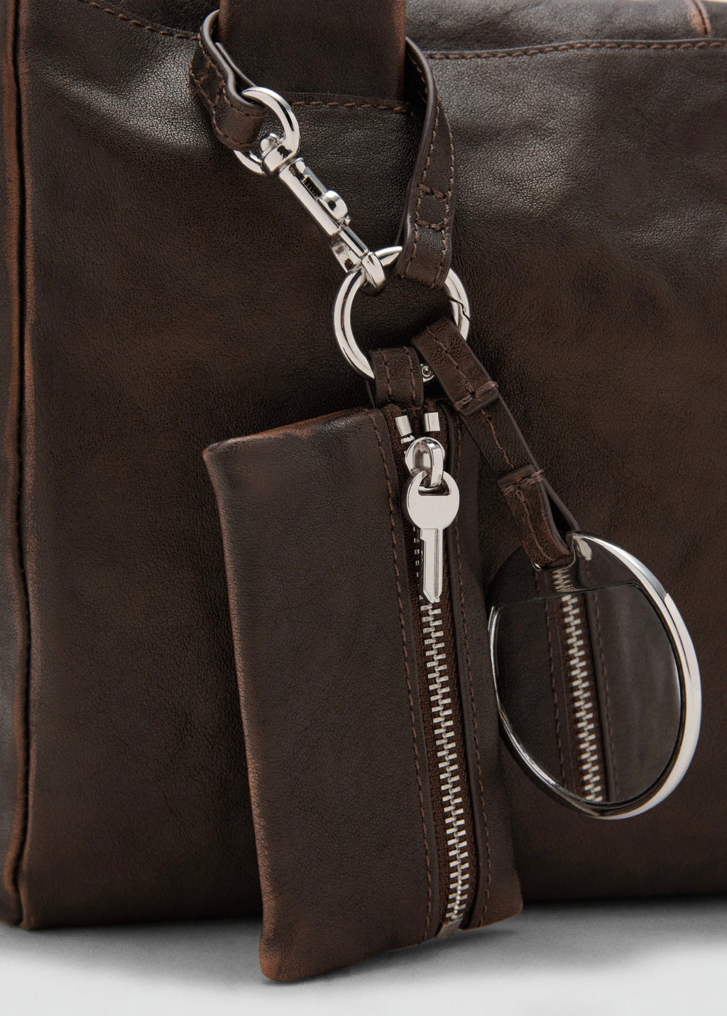 Sac Bandoulière Moyen En Cuir Avec Breloques