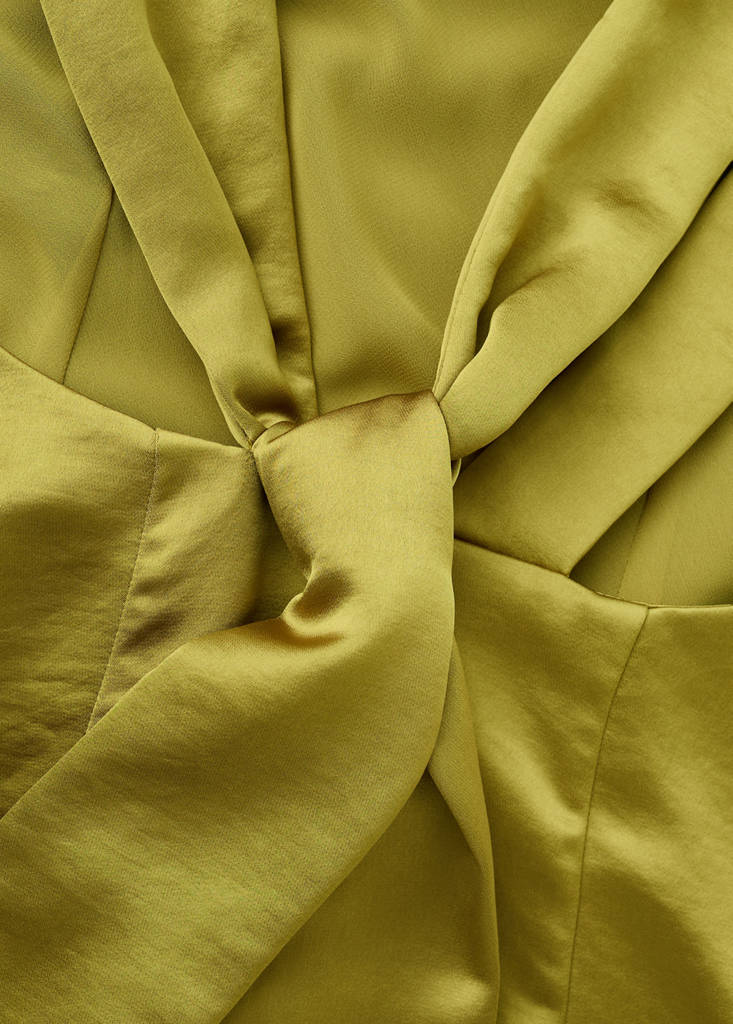 Robe Satinée Dos Nu