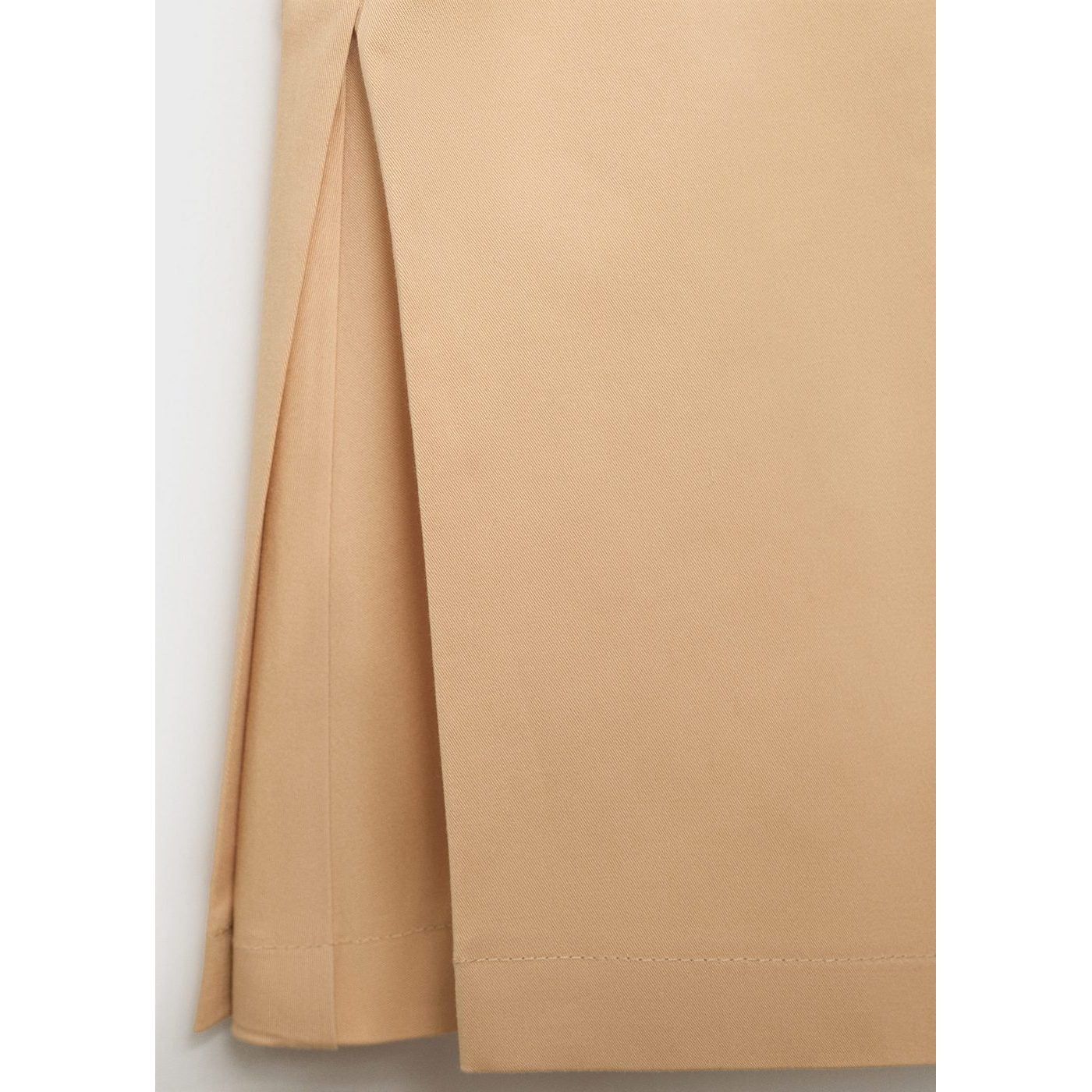 Short Noam-H - Medium Brown