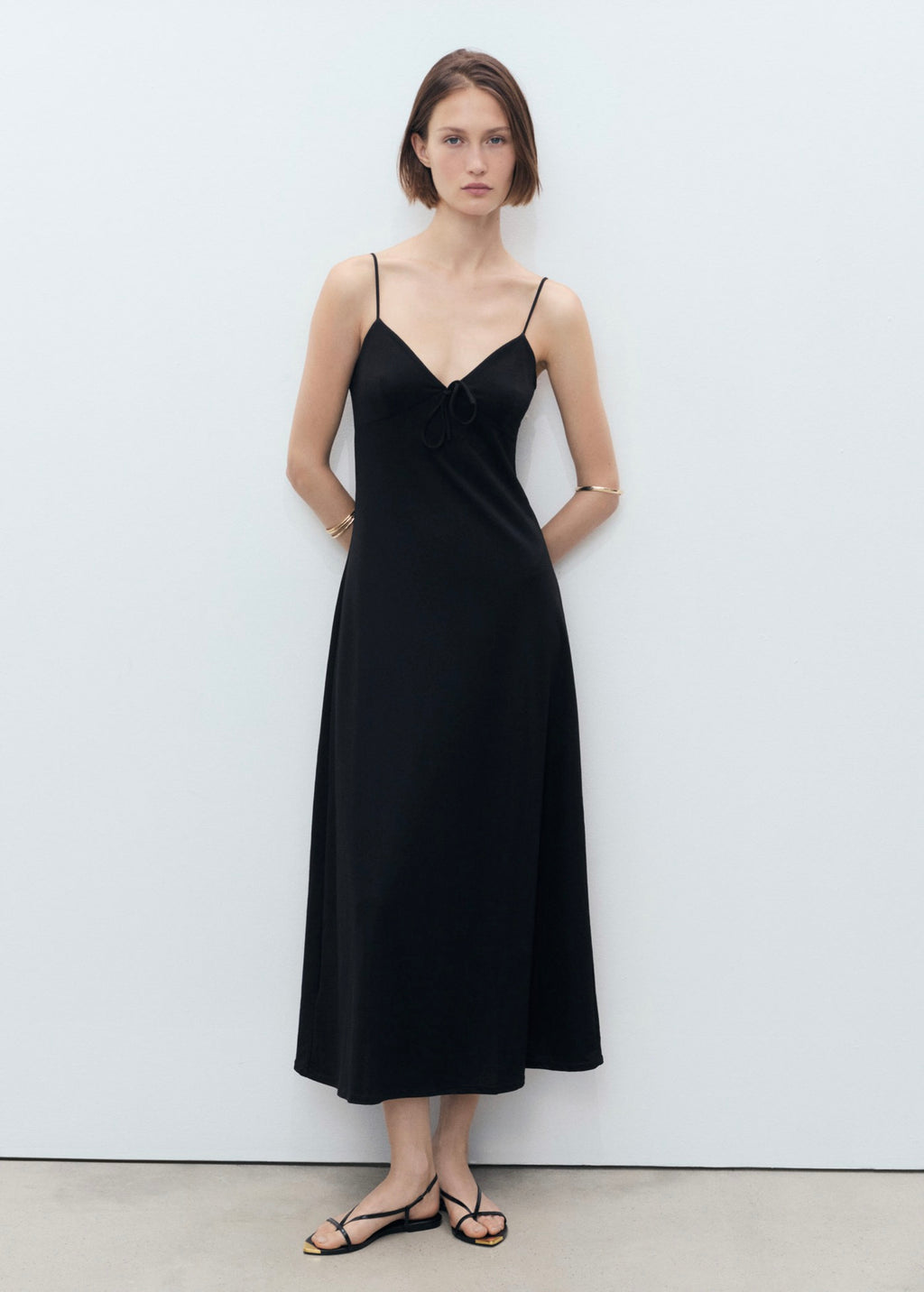 Robe Longue Encolure