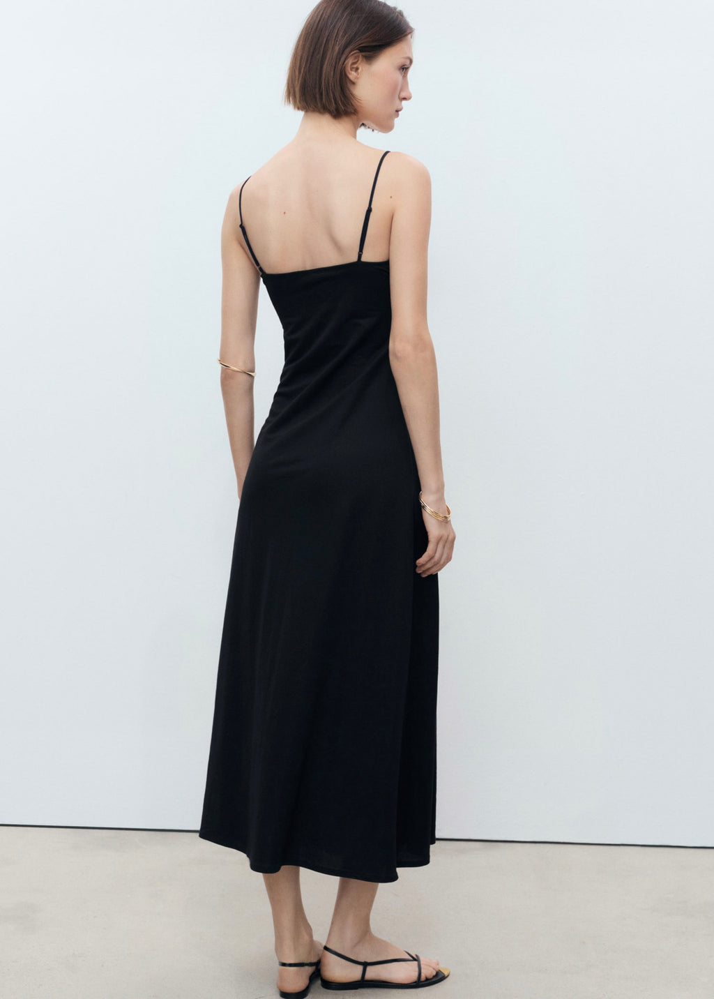 Robe Longue Encolure
