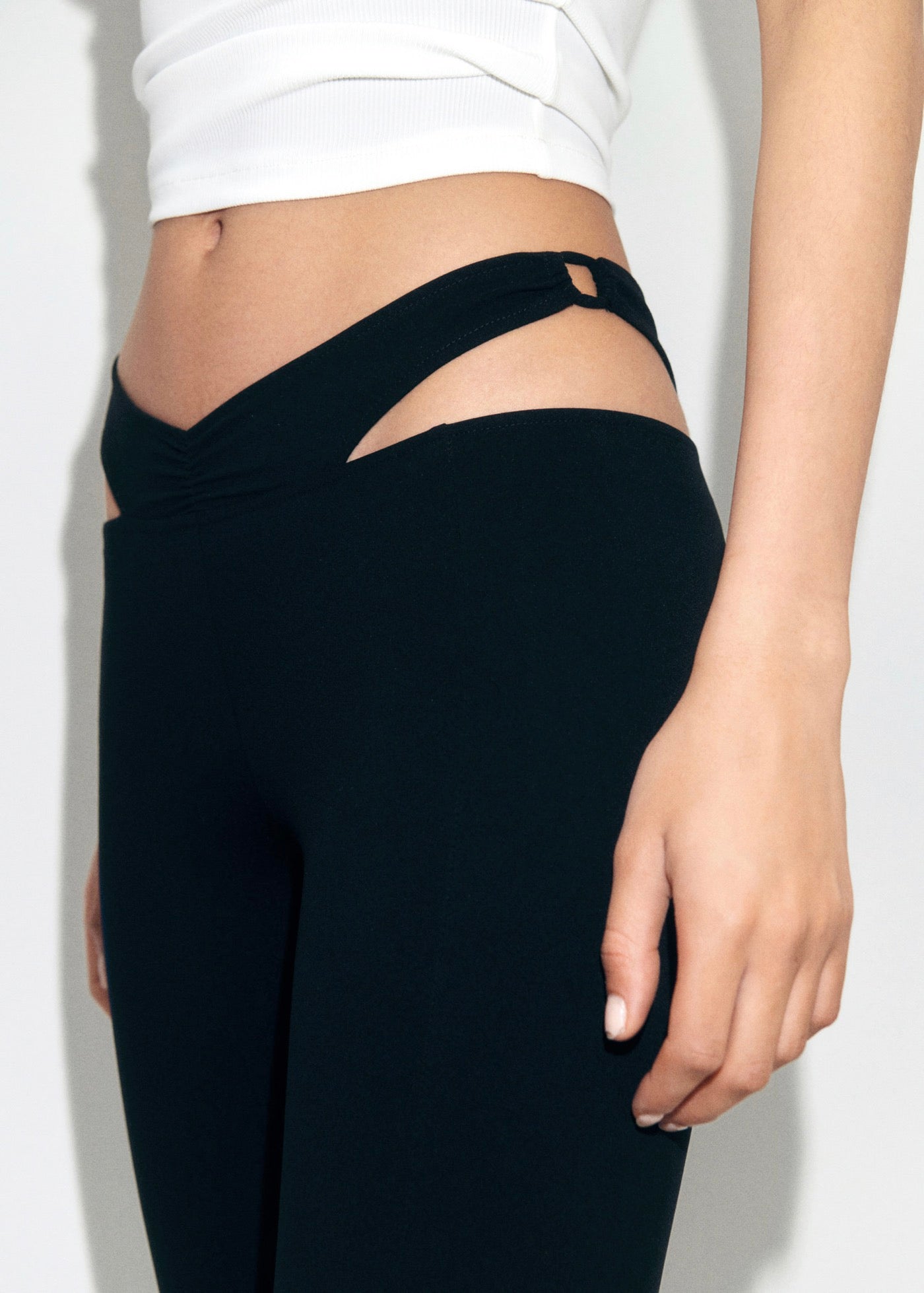Legging Caille À Découpe