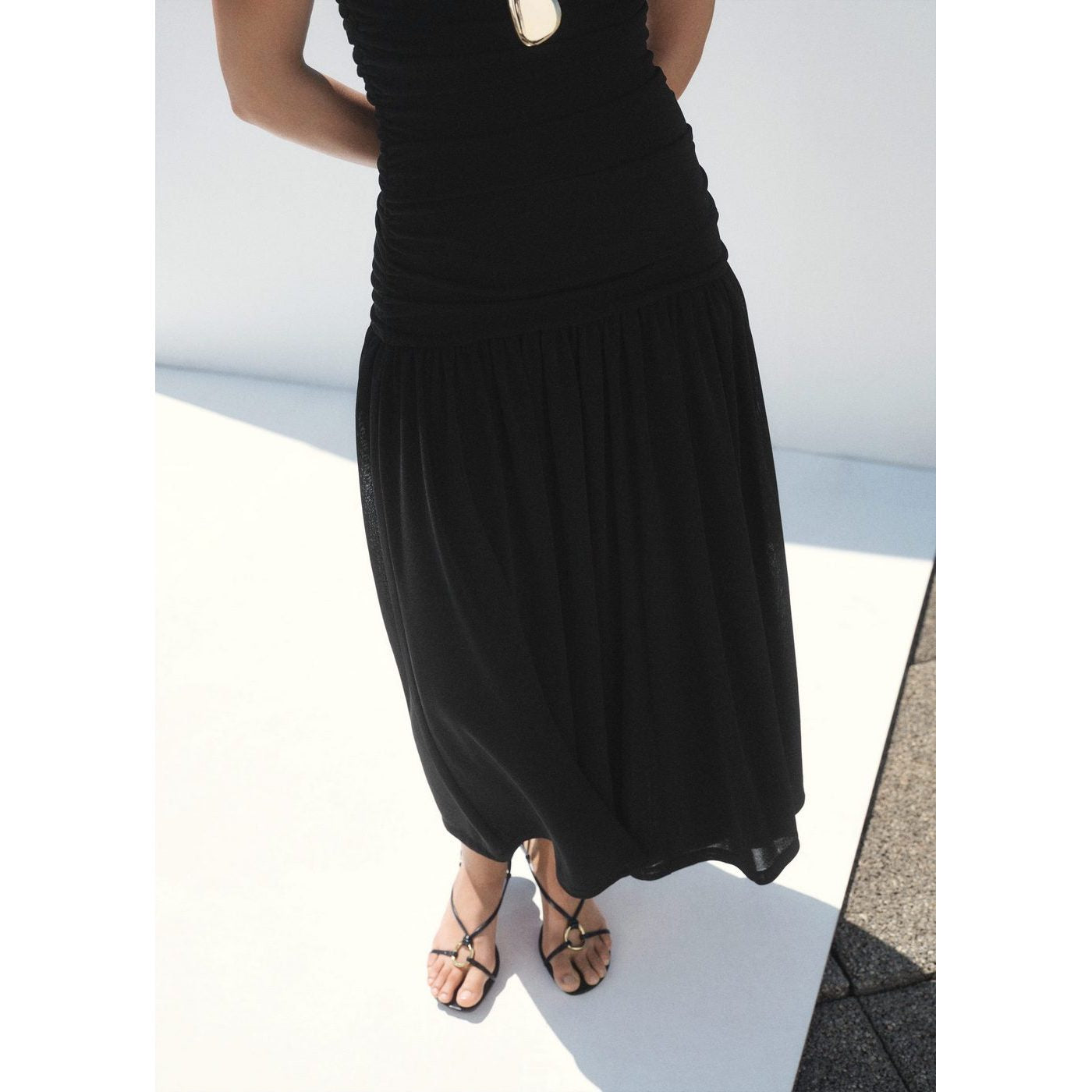 Robe Corina - Black