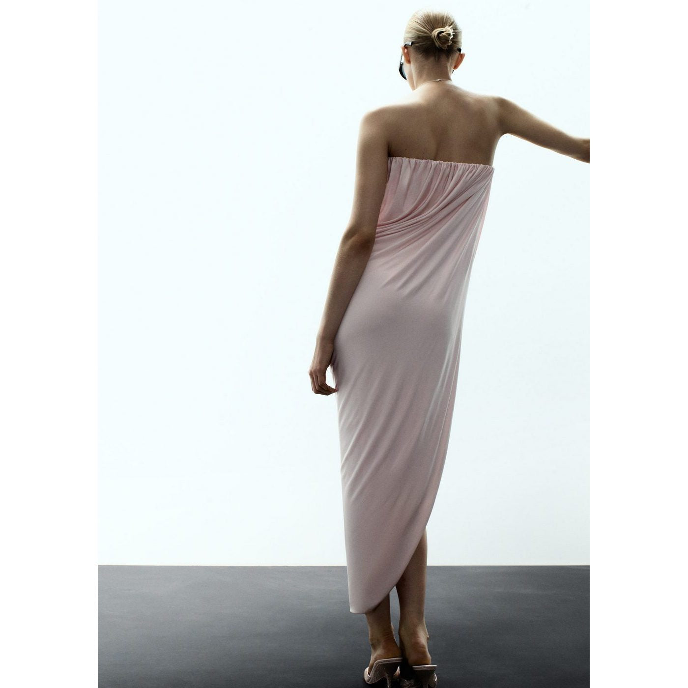 Robe Calen - Pastel Pink