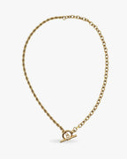 Collier Romero