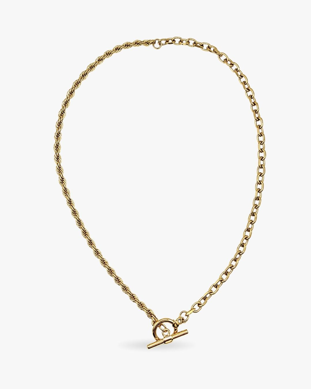 Collier Romero